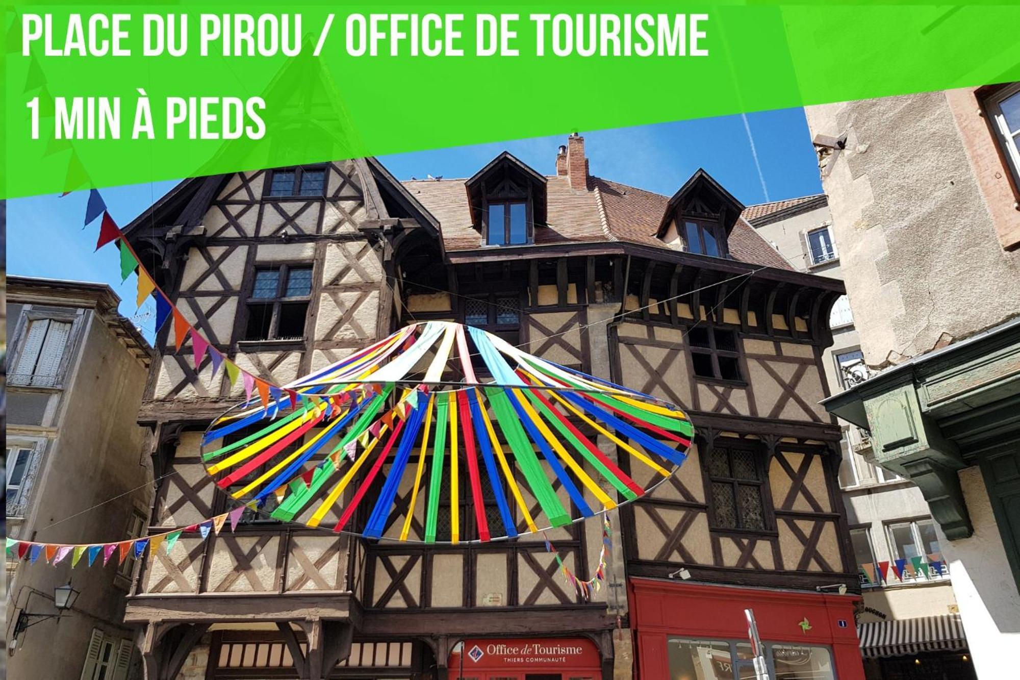 Le Grand Pirou # Lumineux # Halte Auvergne Thiers Exteriér fotografie